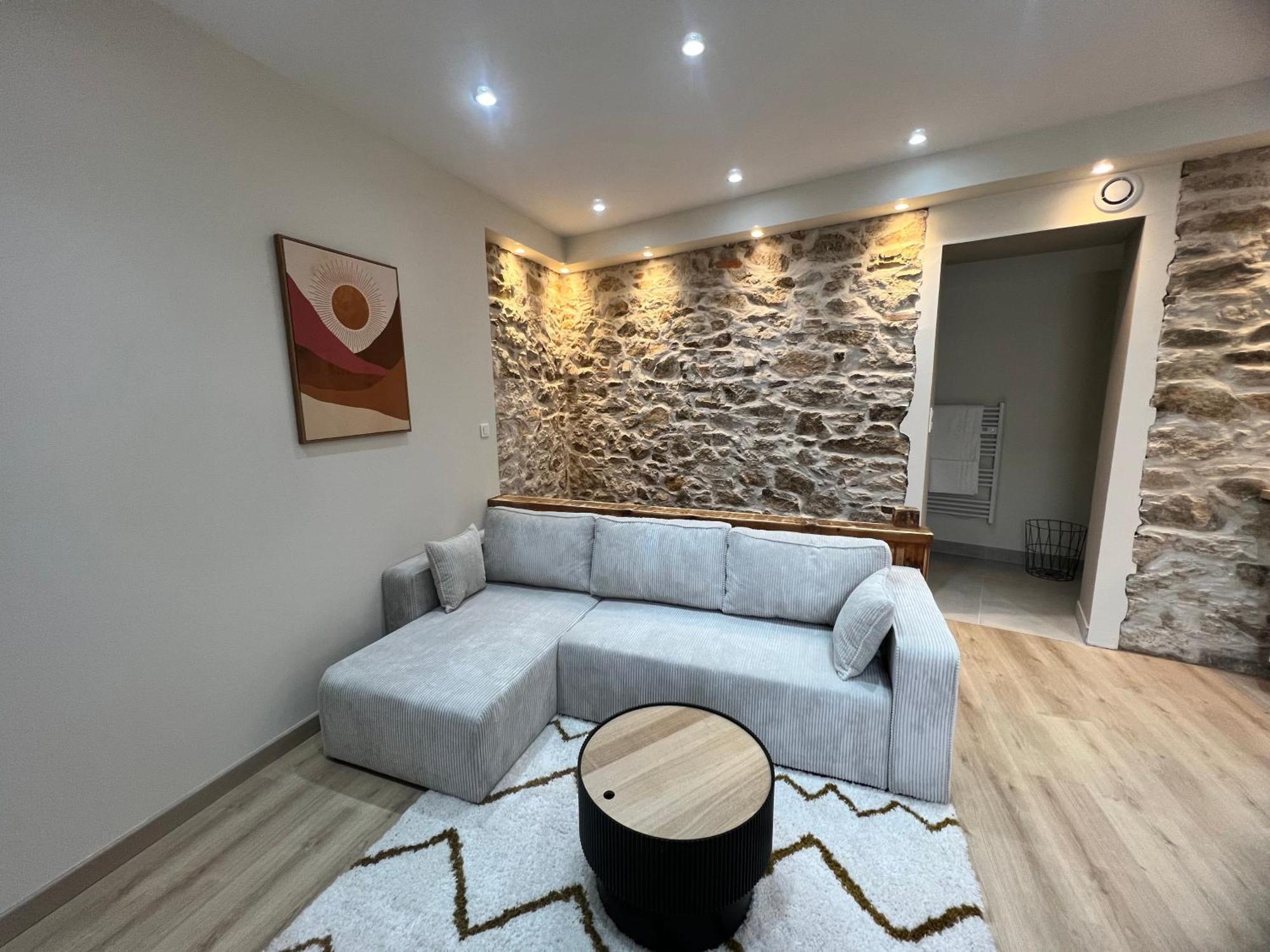 Les Pierres Dorees - Moderne & Confort La Roche-sur-Yon Exterior photo